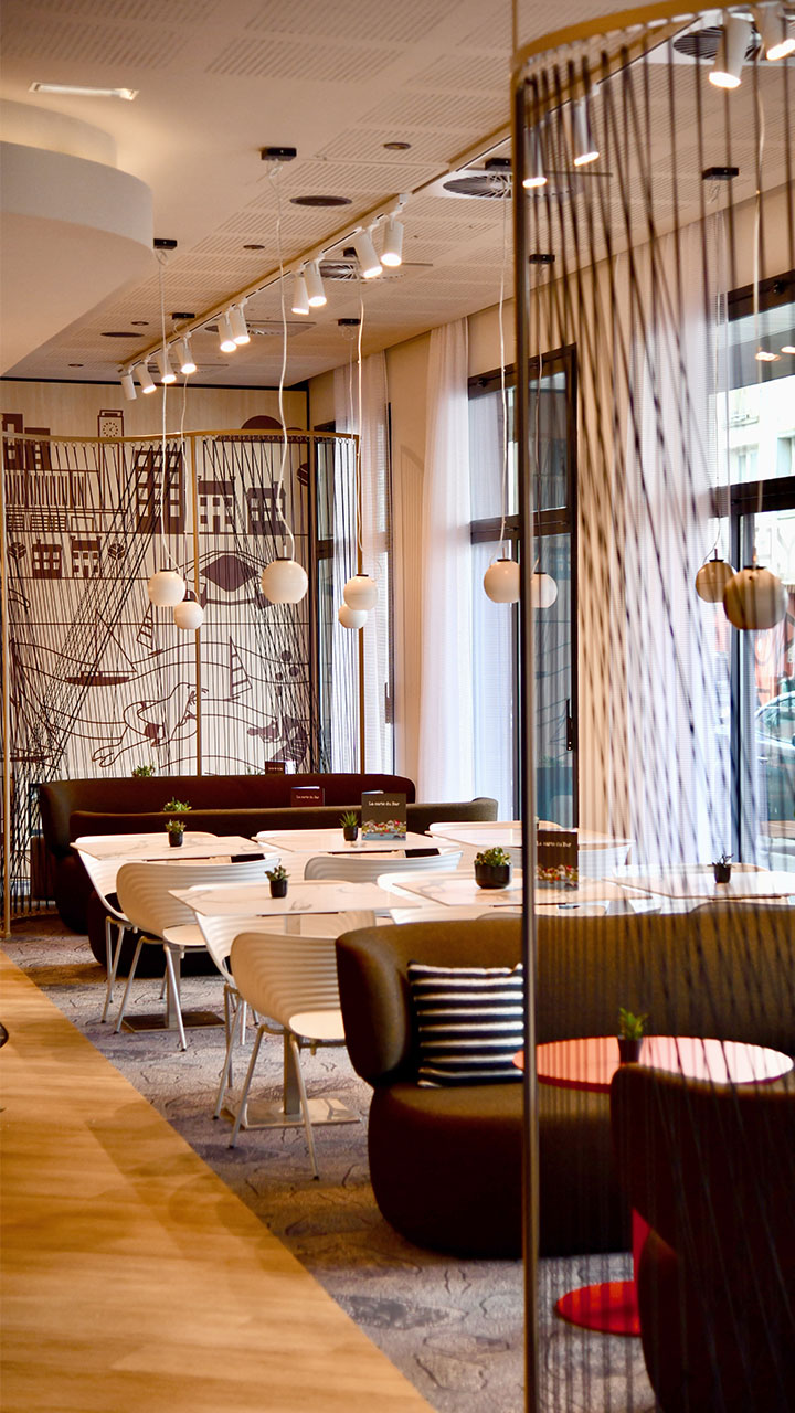 salle de restauration de l'hôtel